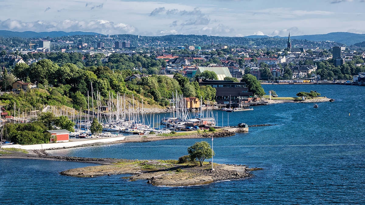 Oslofjorden med strandlinje