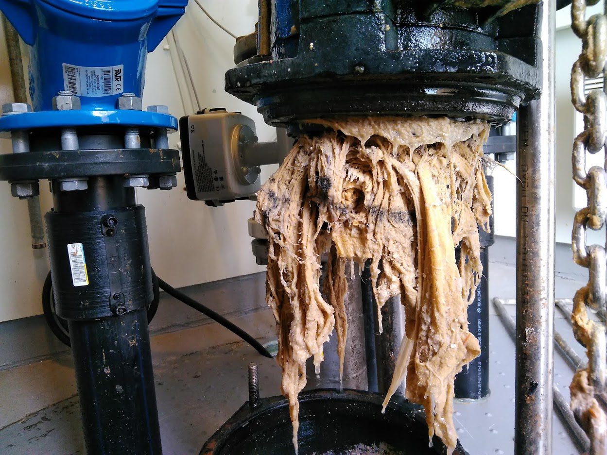 Avløpspumpe tettet av filler