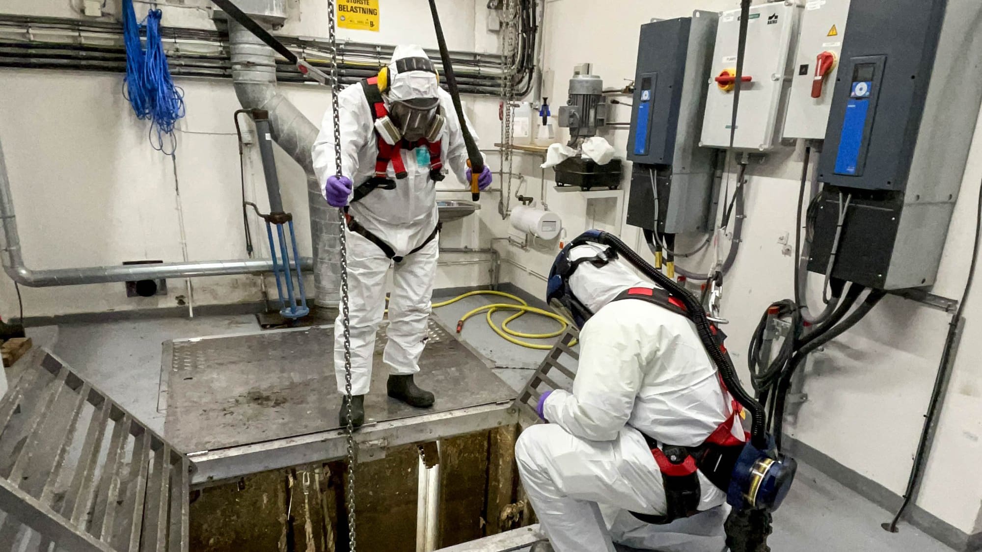 Driftsoperatører i pumpestasjon