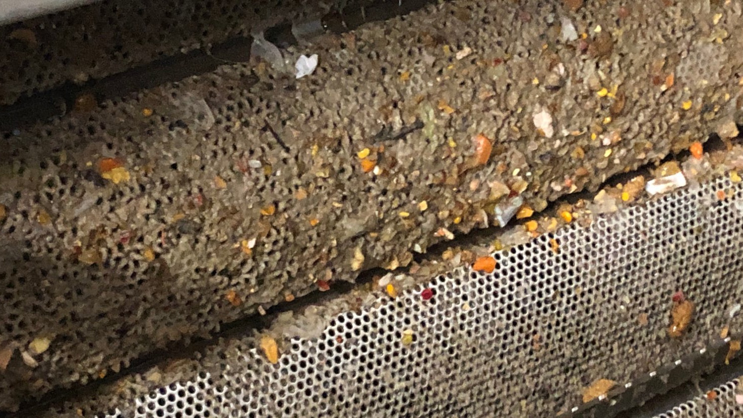 Søppel på valse i renseanlegg (Foto: Avisa Telen)